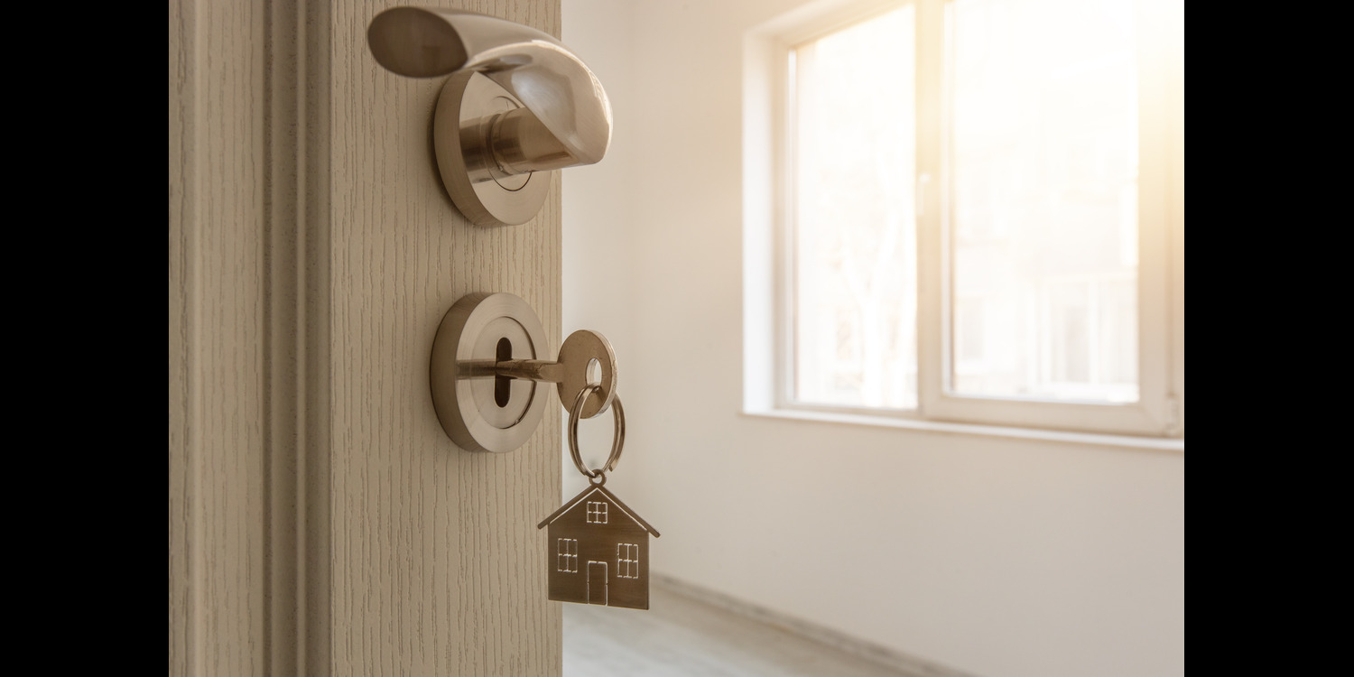 locked house door for home security